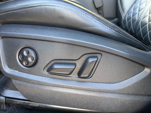 Used 2023 Audi SQ5 Premium Plus w/ Premium Plus Package image 21