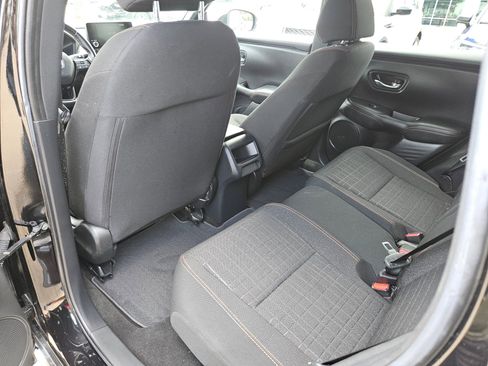 Certified 2025 Honda HR-V Sport image 11