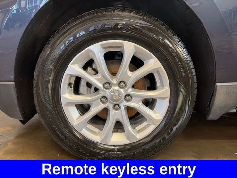 Used 2018 Chevrolet Equinox LS w/ LPO, Blackout Package AWD/4WD image 11