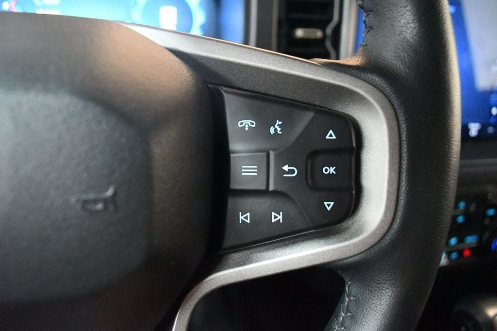 Used 2025 Ford Bronco Badlands AWD/4WD image 45