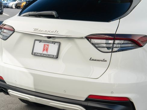 Used 2022 Maserati Levante Modena S image 7