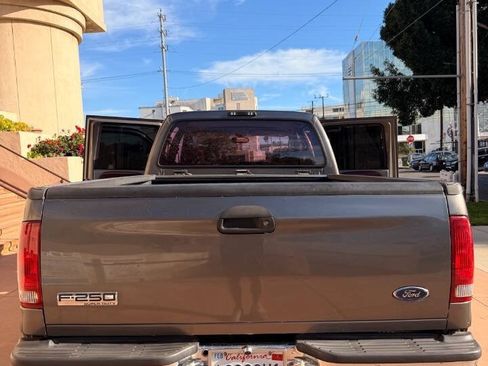 Used 2005 Ford F250 XLT RWD image 21