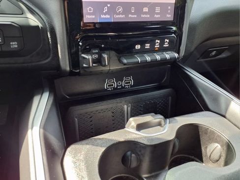 Used 2025 RAM 2500 Laramie w/ Night Edition AWD/4WD image 25