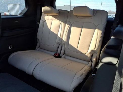 New 2026 Jeep Grand Cherokee L Limited w/ Limited Altitude Package image 17