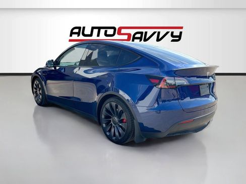 Used 2024 Tesla Model Y Performance AWD/4WD image 5
