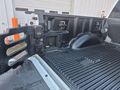 Used 2023 Ford F150 XLT w/ Equipment Group 302A High image 9