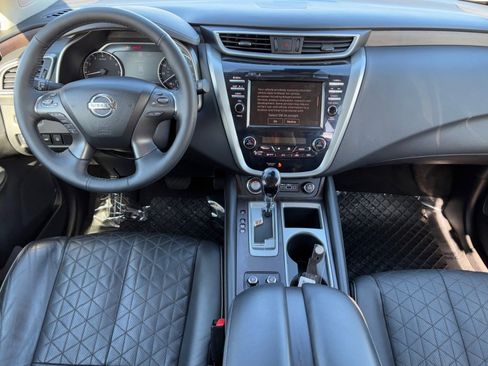 Used 2019 Nissan Murano Platinum image 12
