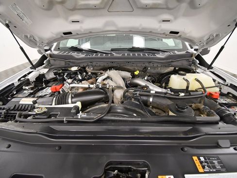 Used 2024 Ford F350 XLT w/ FX4 Off-Road Package image 11