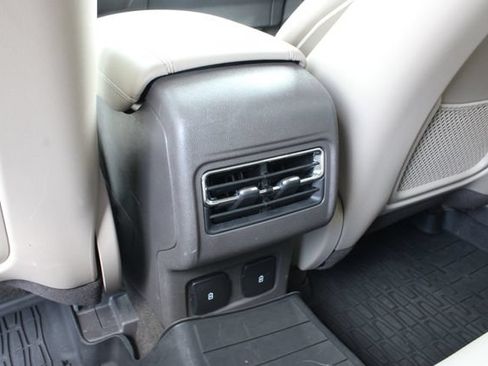 Used 2023 Lincoln Corsair AWD w/ Equipment Group 101A image 35