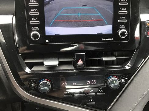 Used 2024 Toyota Camry LE image 11