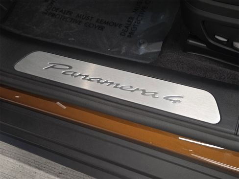 New 2026 Porsche Panamera 4 image 17