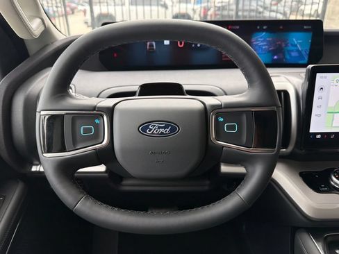 New 2026 Ford Expedition Active RWD image 10