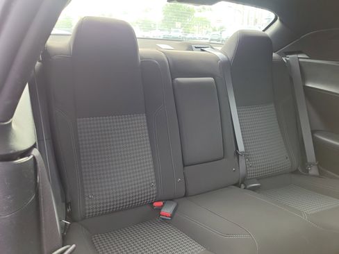 Used 2023 Dodge Challenger SXT image 16