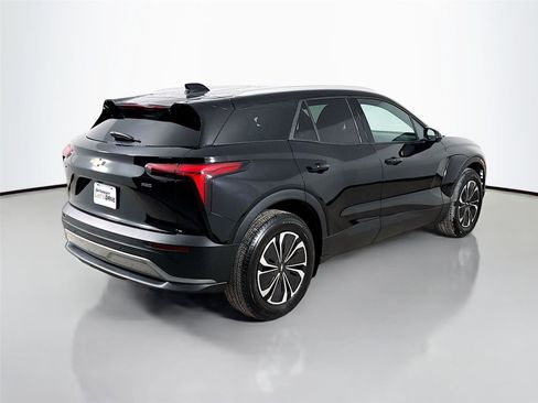 Used 2024 Chevrolet Blazer EV LT image 8