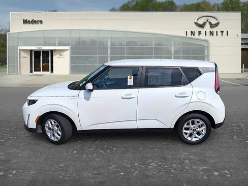 Used 2024 Kia Soul LX w/ Option Group 015 image 6