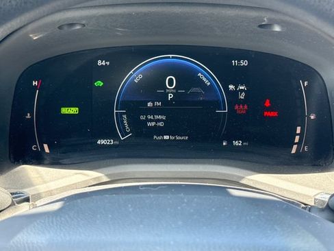 Used 2025 Toyota Camry LE FWD image 25