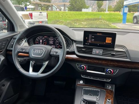 Used 2018 Audi Q5 2.0T Premium Plus w/ Premium Plus Package AWD/4WD image 21