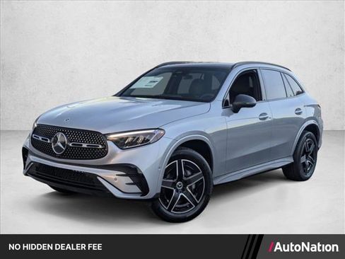 Certified 2026 Mercedes-Benz GLC 300 4MATIC image 1
