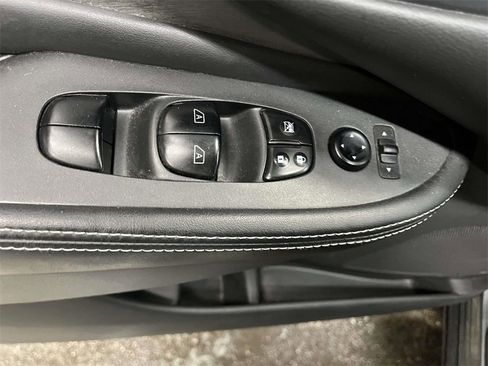 Certified 2019 Nissan Murano SV image 16