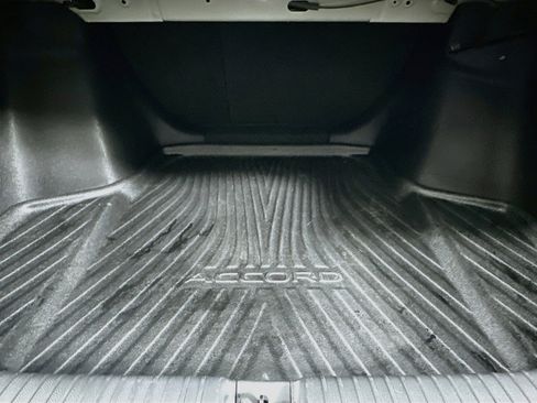 Used 2024 Honda Accord Sport image 27