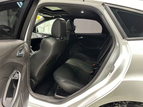 Used 2017 Ford Focus RS image 23