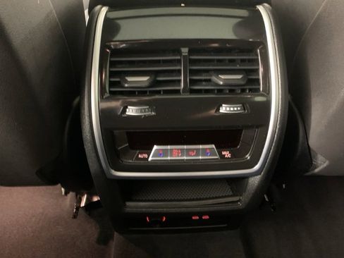 Used 2024 BMW X5 xDrive50e w/ Premium Package image 37