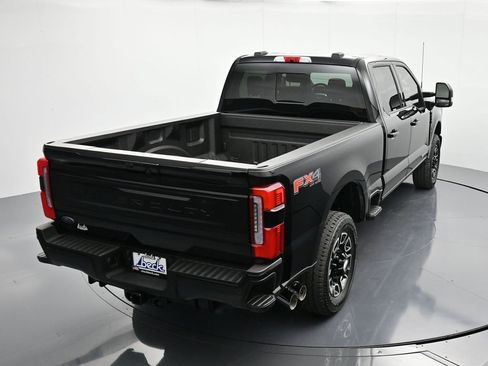 New 2026 Ford F250 Platinum image 34