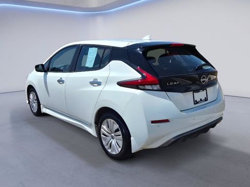 Used 2023 Nissan Leaf S FWD image 3
