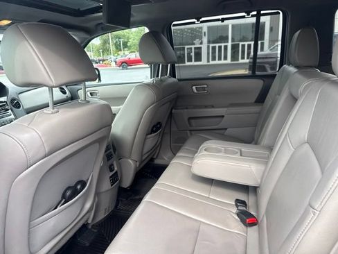 Used 2014 Honda Pilot Touring image 31