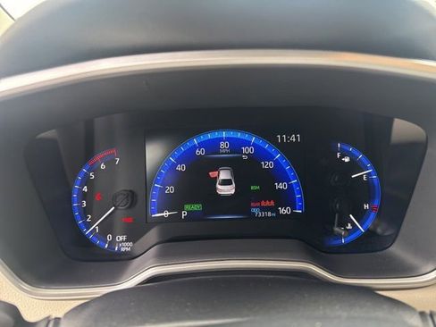 Used 2022 Toyota Corolla LE w/ Premium Interior Package FWD image 27