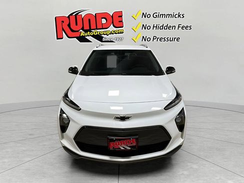 Used 2023 Chevrolet Bolt EUV LT image 9
