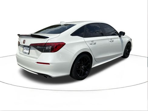 Used 2024 Honda Civic Si image 3