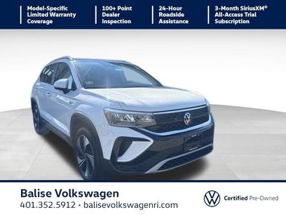Used 2023 Volkswagen Taos SE w/ Panoramic Sunroof Package