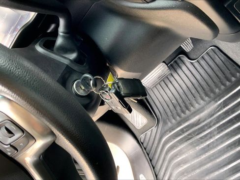 Used 2019 Chevrolet Silverado 1500 LT w/ Trailering Package image 14