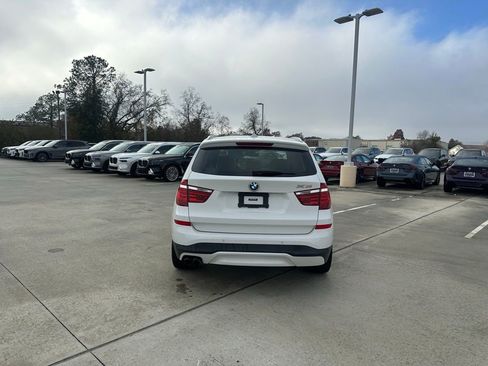 Used 2017 BMW X3 sDrive28i image 8