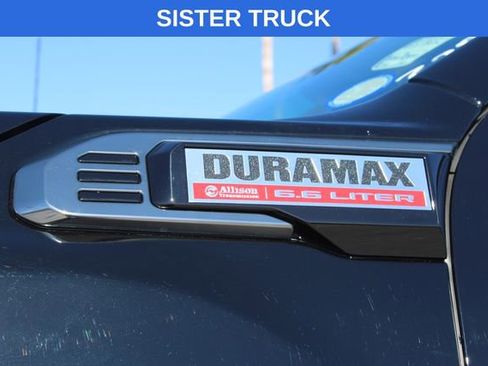 Used 2025 GMC Sierra 2500 AT4 w/ AT4 Premium Plus Package image 19