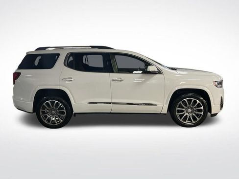 Certified 2022 GMC Acadia Denali w/ Denali Technology Package AWD/4WD image 8