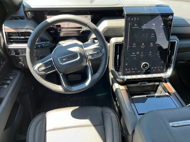 New 2026 GMC Yukon XL Denali w/ Sun & Power Step Package AWD/4WD image 21