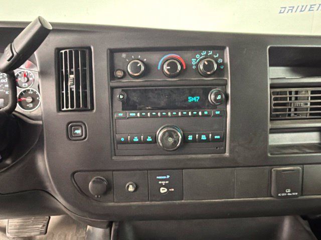 Used 2020 GMC Savana 2500 w/ Driver Convenience Package RWD image 23