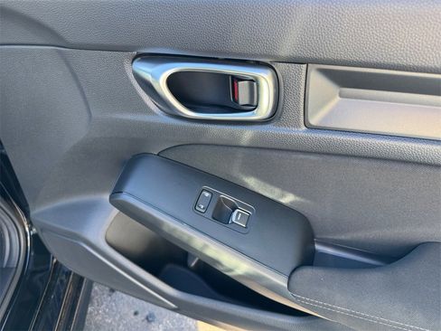 Certified 2022 Honda Civic Sport image 22