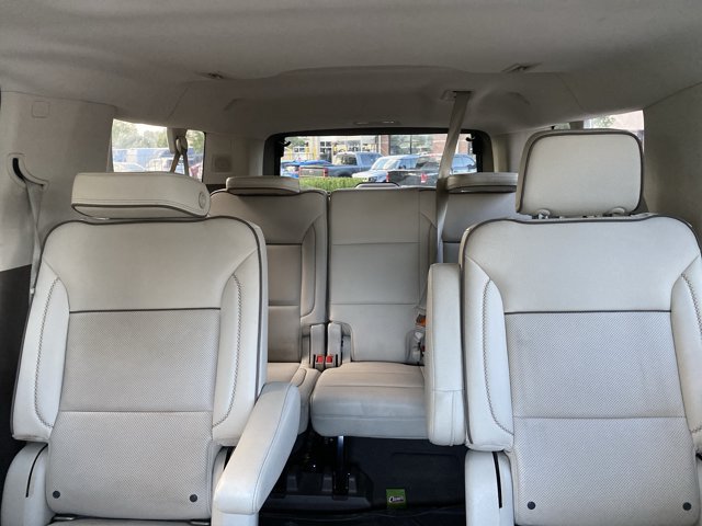 Used 2021 GMC Yukon XL Denali AWD/4WD image 39
