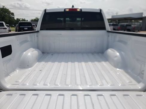 Used 2025 RAM 1500 Big Horn AWD/4WD image 7