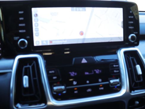 Used 2021 Kia Sorento SX image 35