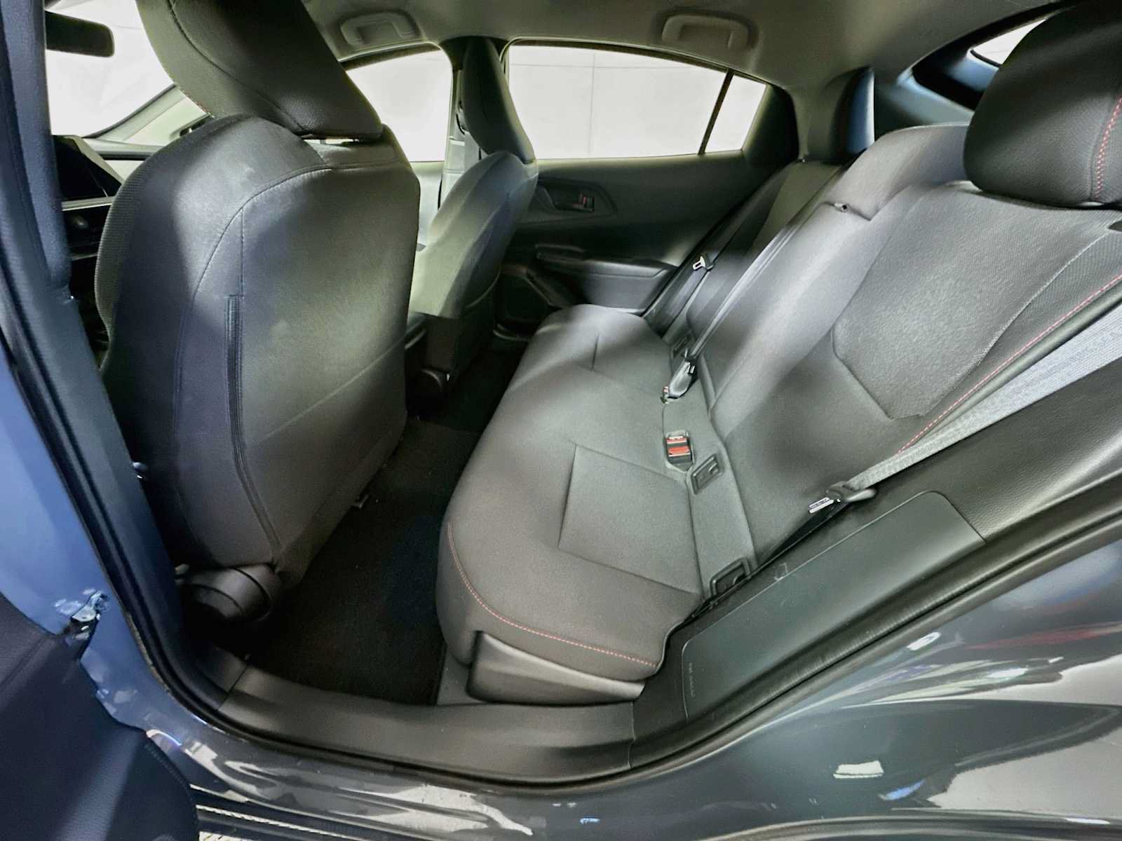 Used 2025 Toyota Prius Plug-In Hybrid FWD image 22