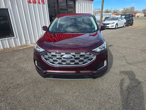 Used 2022 Ford Edge Titanium AWD/4WD image 2