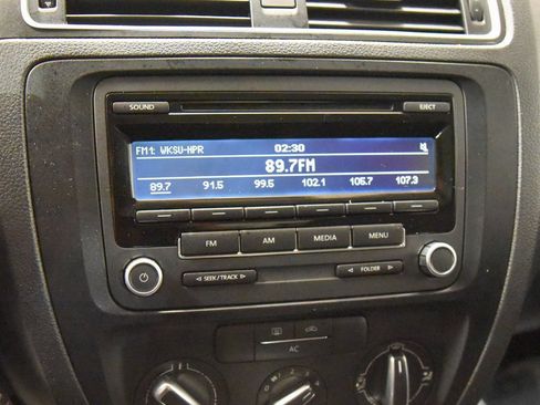 Used 2012 Volkswagen Jetta SE image 7