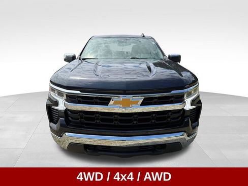 Used 2024 Chevrolet Silverado 1500 LT AWD/4WD image 10