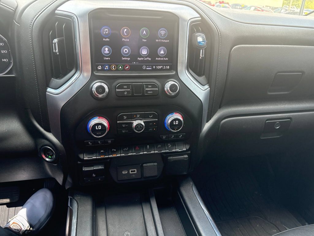 Used 2022 GMC Sierra 1500 SLT w/ SLT Premium Plus Package AWD/4WD image 21