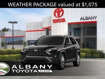 New 2025 Toyota RAV4 XLE Premium w/ Weather Package