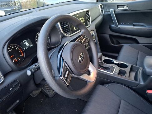 Used 2022 Kia Sportage LX image 27